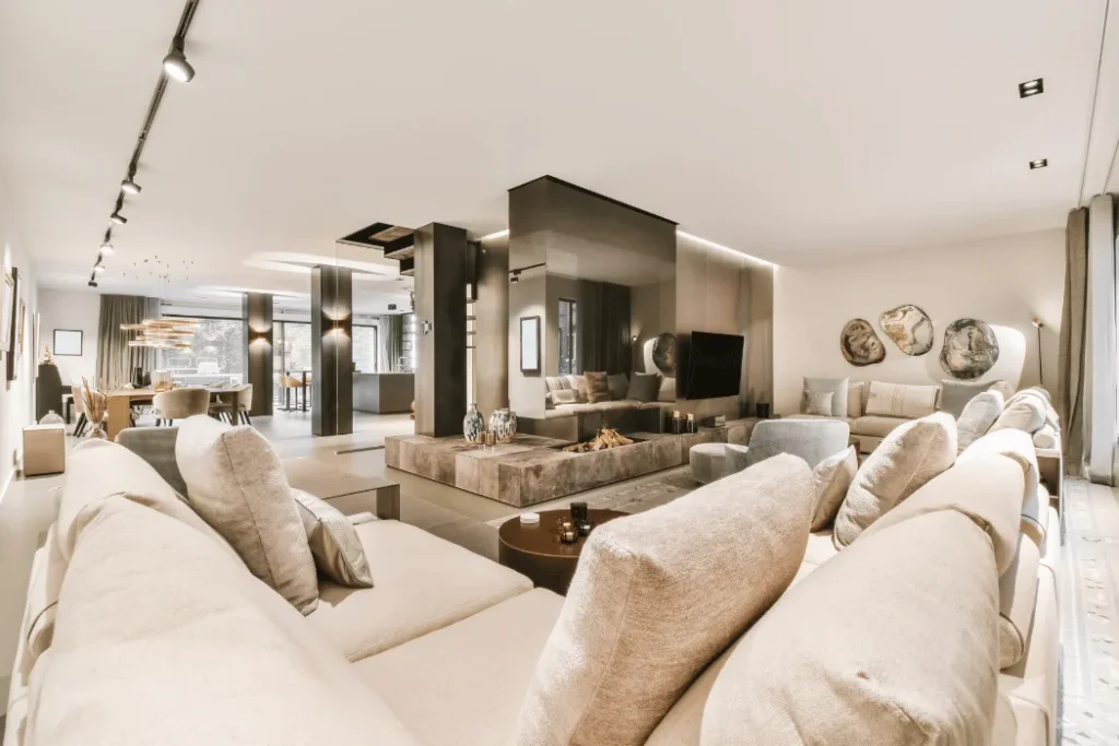 luxury-home-interiors.webp